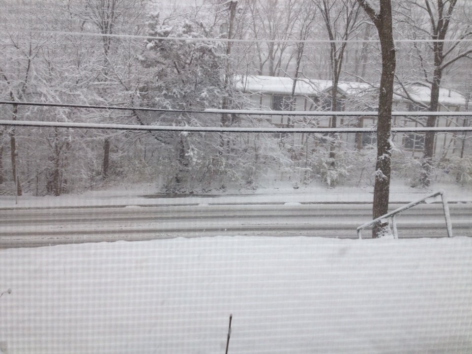 AmandaEcc's tweet image. The cross country season is officially over and the snow has arrived... It&apos;s indoor season!!! #readyfortrack