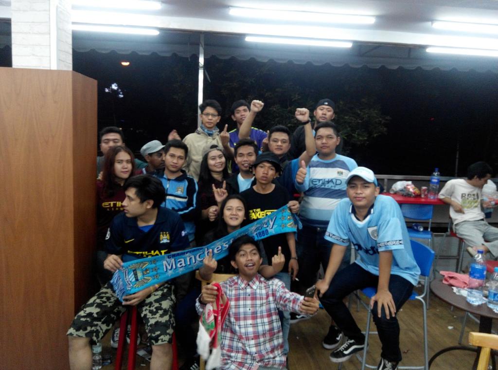 JNastasic's tweet photo. Thank you, om buat nobarnya 🍺 https://t.co/YrPqGkVxQa