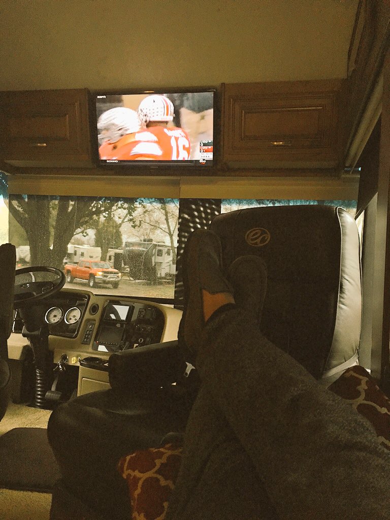 ChrisGCarney's tweet photo. Go Buckeyes!!! https://t.co/M8iqPRThP6