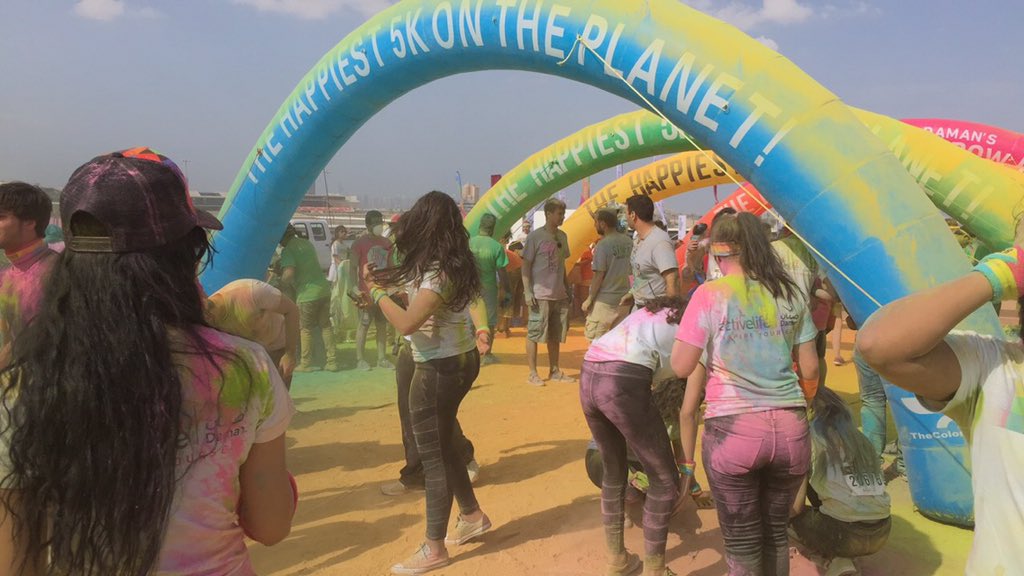 dxb_977's tweet image. @TheColorRun #ColorRunUAE it was awesome 😍👌