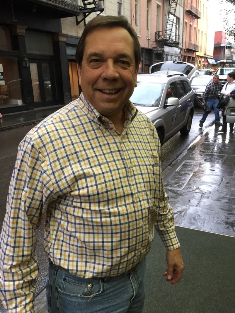 GregHilburn1's tweet photo. Republican Rep. Rob Shadoin arrives at Monteleone to support Democrat @JohnBelforLA #lagov https://t.co/jc4FTS2cuF
