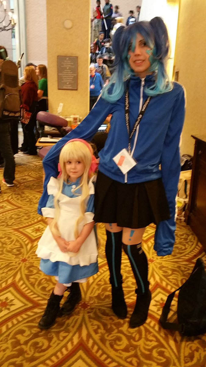 AnimeNorthTexas's tweet photo. A couple of cute cosplayers. #ANT2015 https://t.co/hmoR9QEY3X