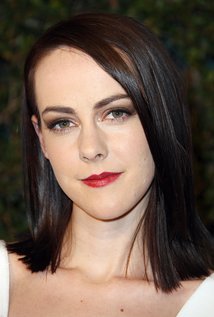 Happy Birthday to Jena Malone (31) 