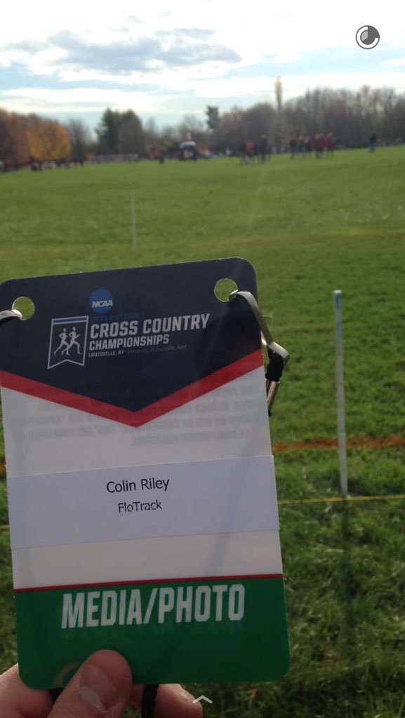 criles17's tweet image. Well @FloTrack, that was fun. 'Cuse upsets, &amp;amp; S/O to @Lobo_track @RhonaAuckland for making history #49points #NCAAXC