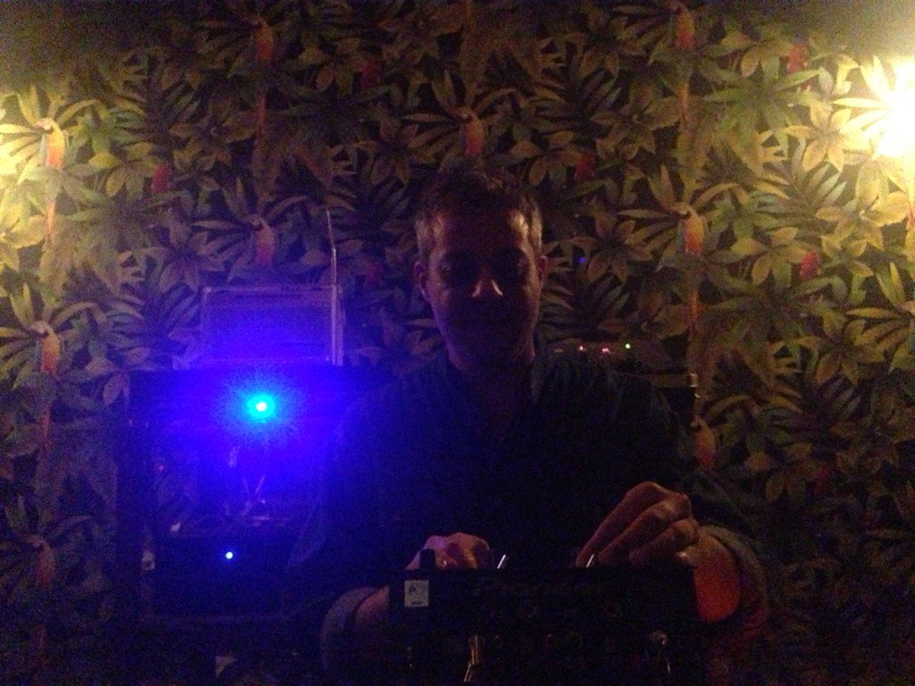 Soulseduction <a href="/SpitiBar/">&Beyond ( X Spiti Bar )</a>