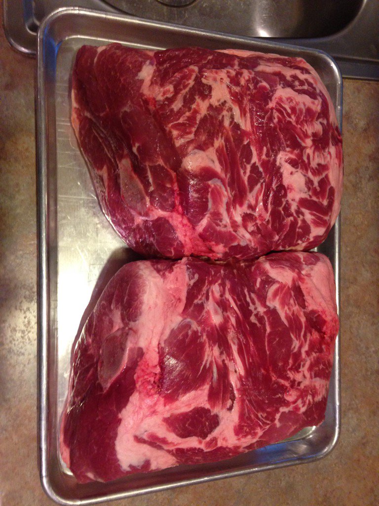 coachmartyc's tweet photo. OL/TE dinner on Monday...better start the preparations! #needabiggerkitchen https://t.co/58H5J3jFcQ