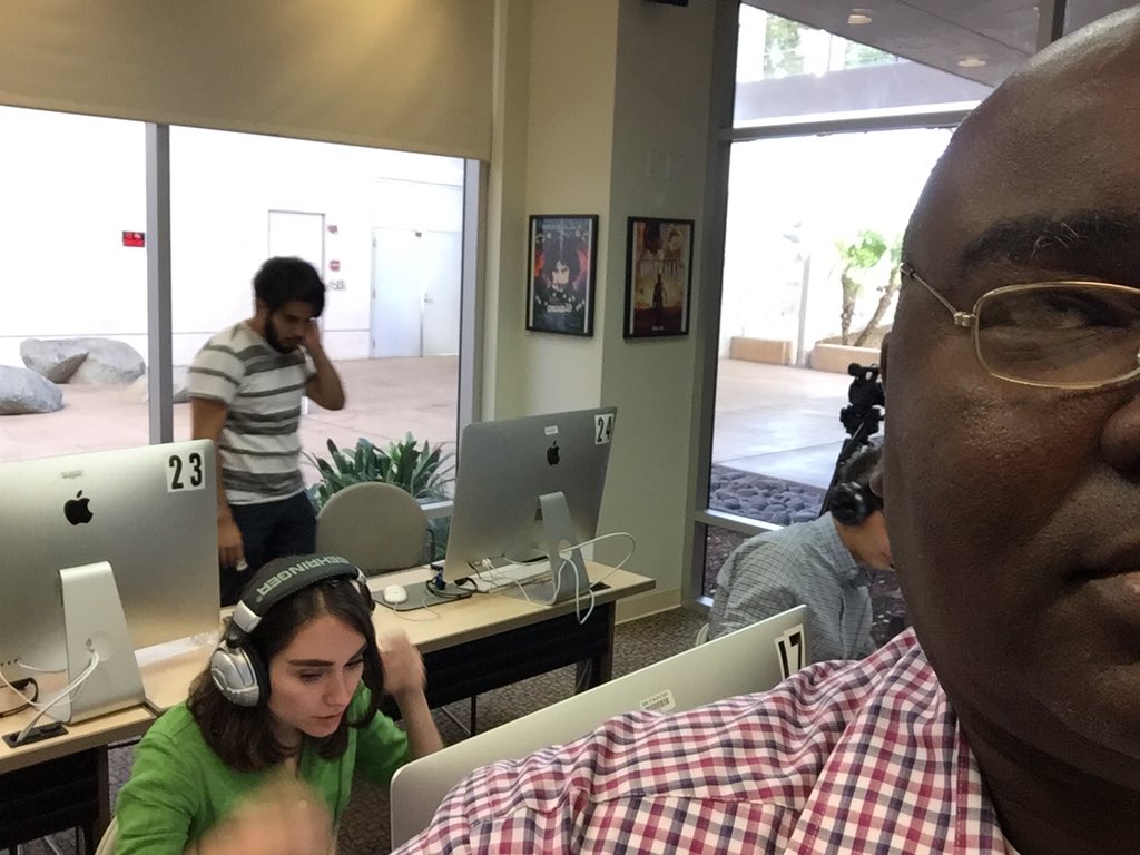 JerryMcCormick's tweet photo. I'm so proud to be helping the next generation of journalist! #sdpfad15 https://t.co/hVYBXeyJAZ