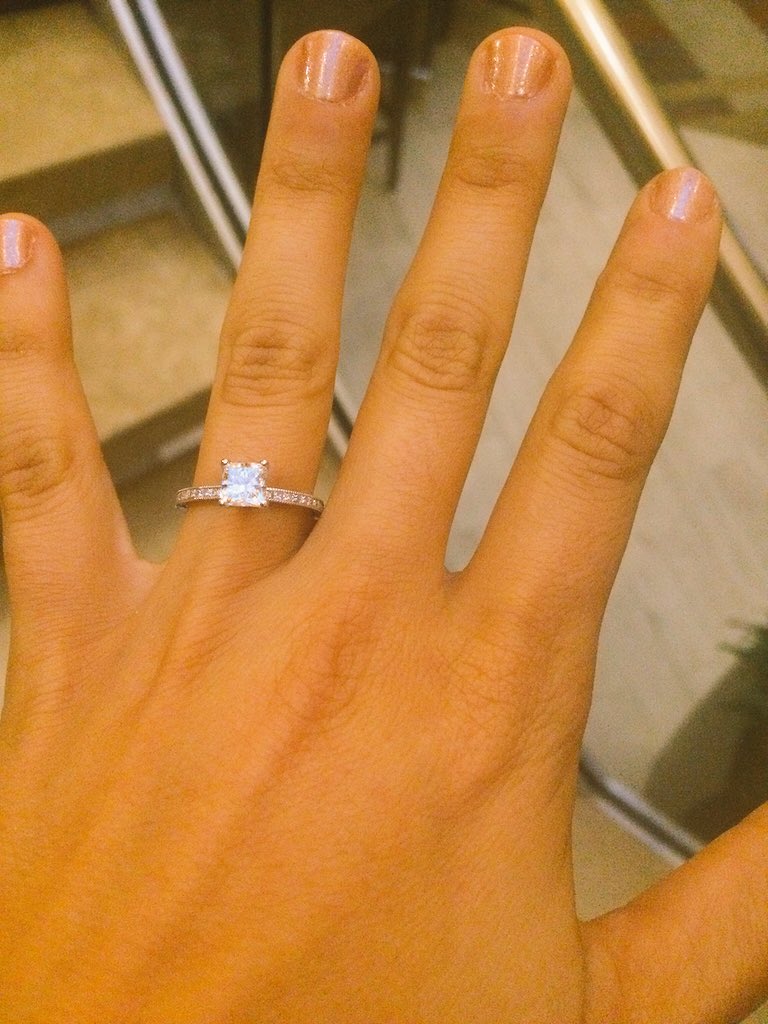saramoss11's tweet photo. My sister is engaged 😍 https://t.co/1X8R0NhBeP