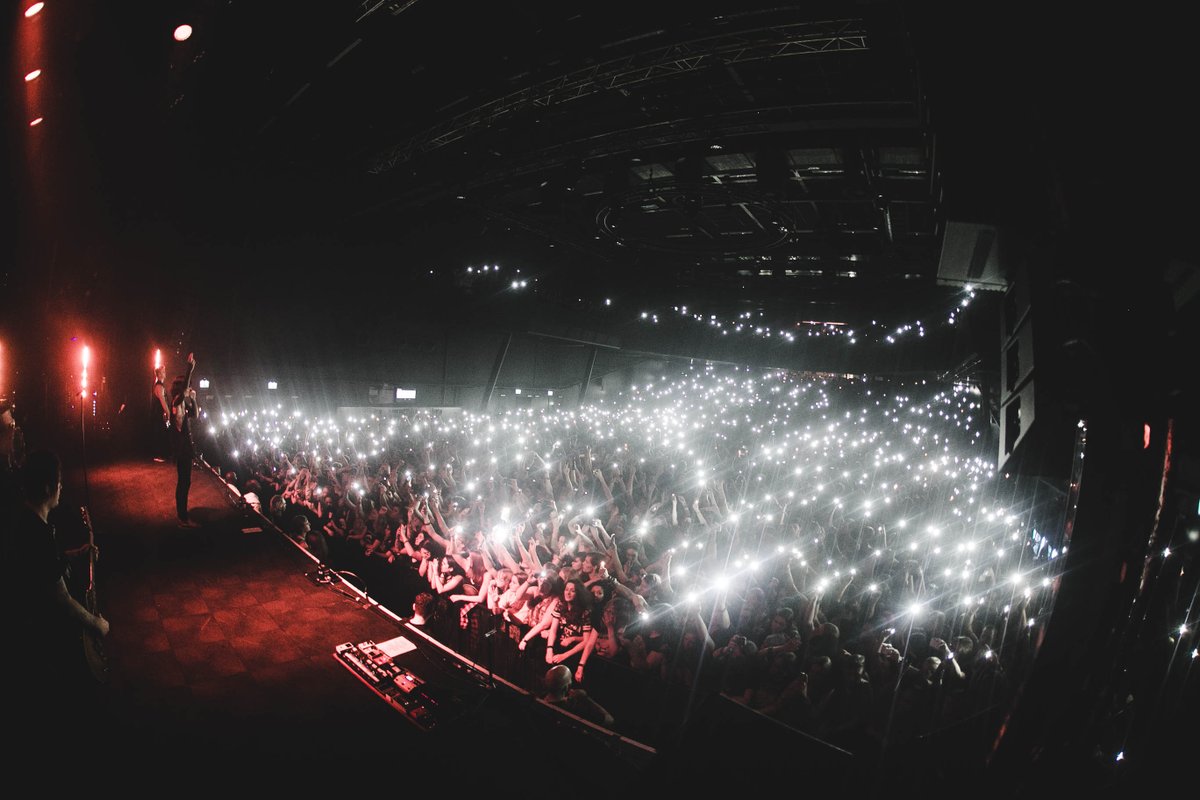 bmthofficial tweet picture