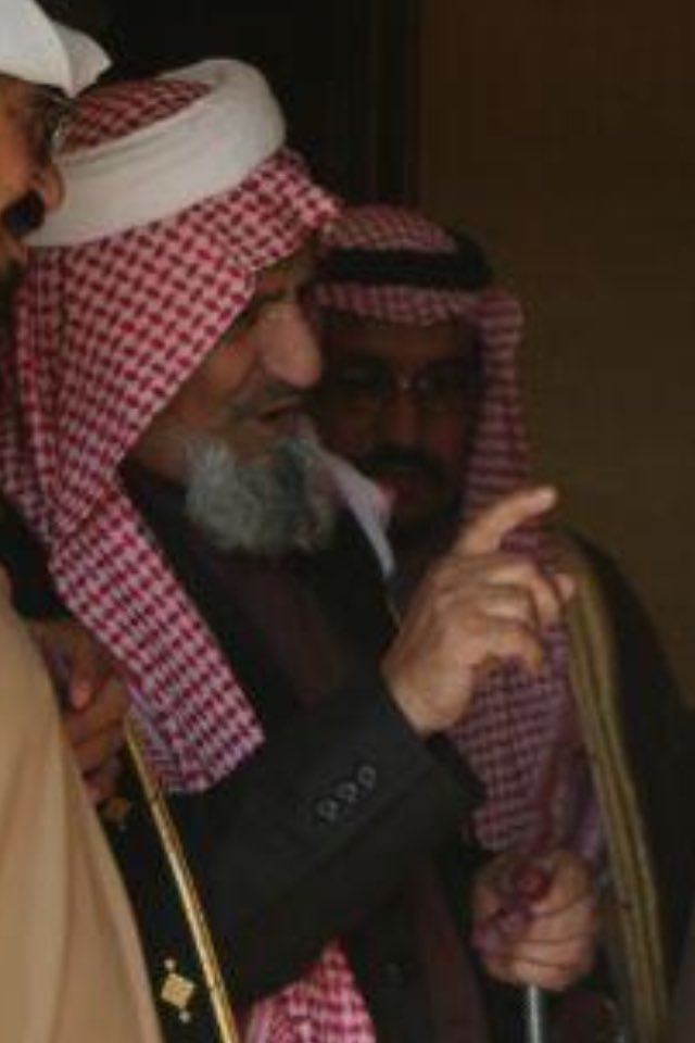 soooodi77's tweet photo. @gahrwhgan @DL23r @Mhash_ksa @F_abukshem 

وانا ادلك خشومهم بالزق واحط عليهم دوسري 

كفو يابو مسلط https://t.co/9OoSpaI8wp