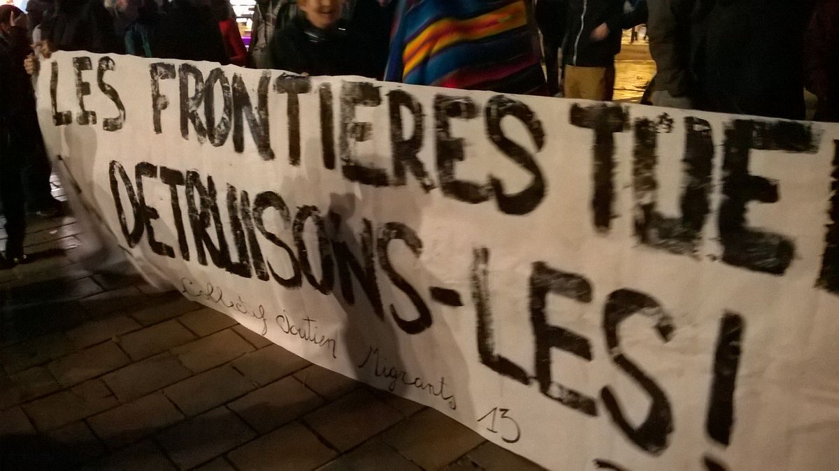 DinamoPress's tweet photo. Against borders and racism hundreds in the streets of #Marseille today in solidarity with migrants #RefugeesWelcome https://t.co/6JUCMspeXF