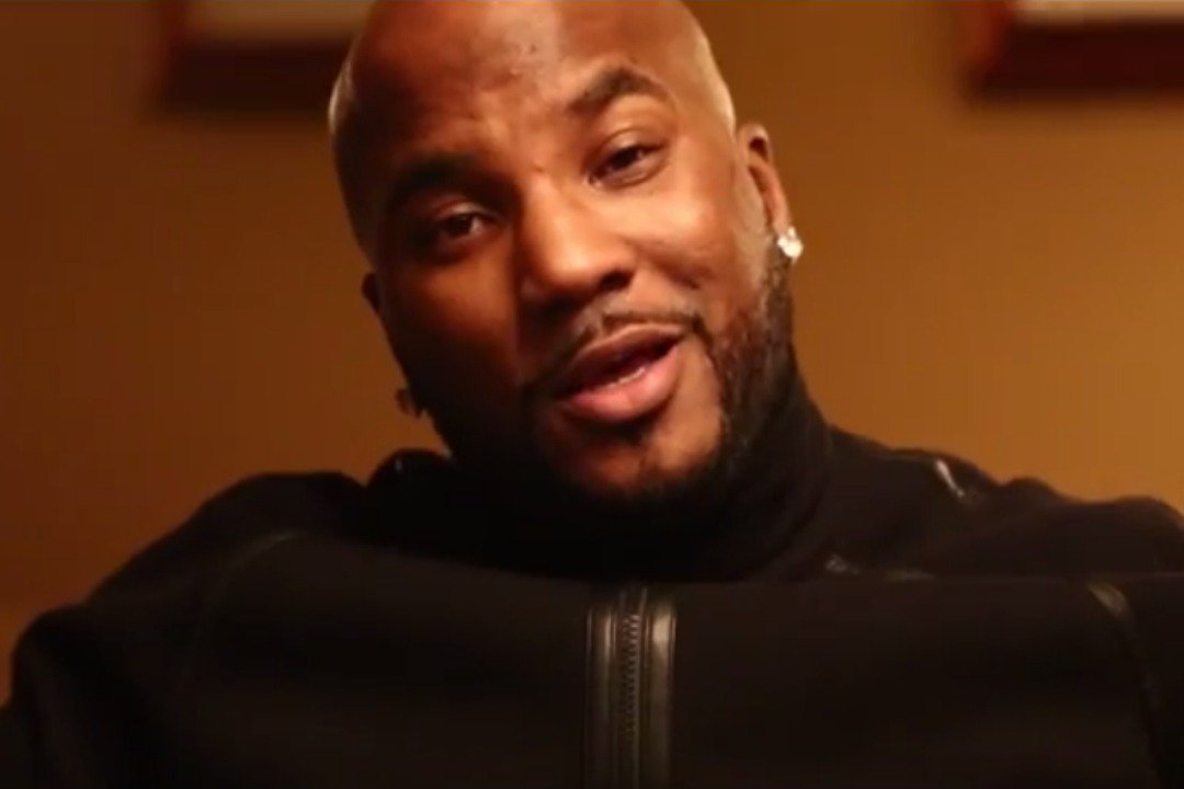 XXL's tweet photo. Jeezy hits the strip club in NSFW "Knob Broke" video: https://t.co/F9nVSIaq7u https://t.co/5sIrEASmys
