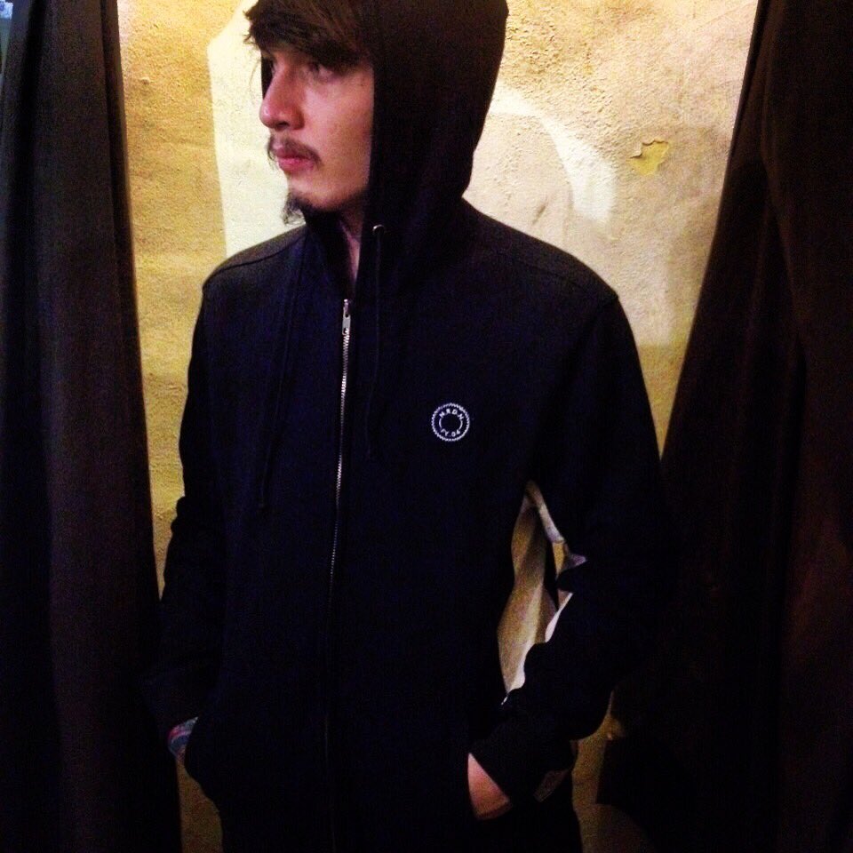 Norden-zhavato bolivia-Rp250.000
Sms/wa:085718185650
Line:rbnt_official
jl.Kemanggisan raya103 jakbar
#robinetstore