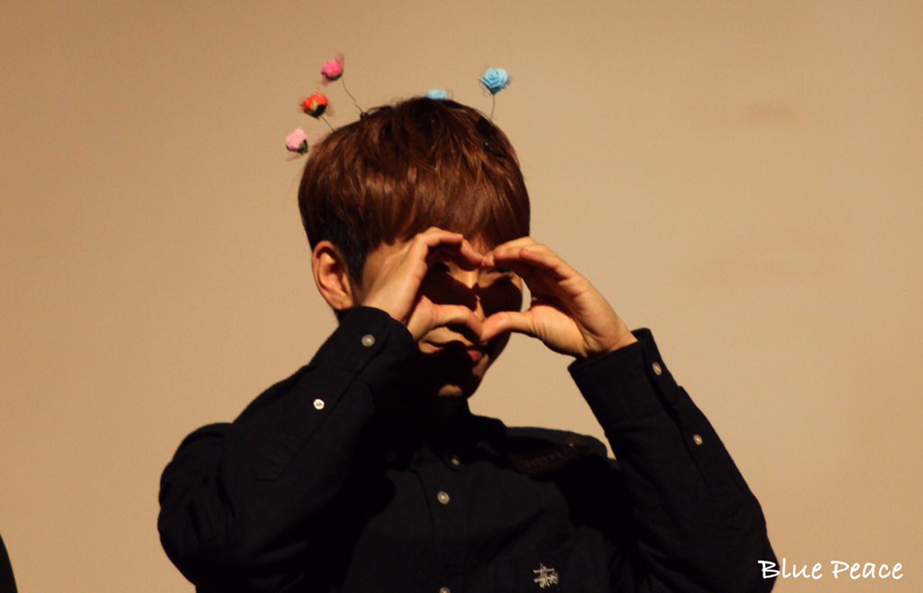 CUY3OebVAAAlaGs.jpg:large