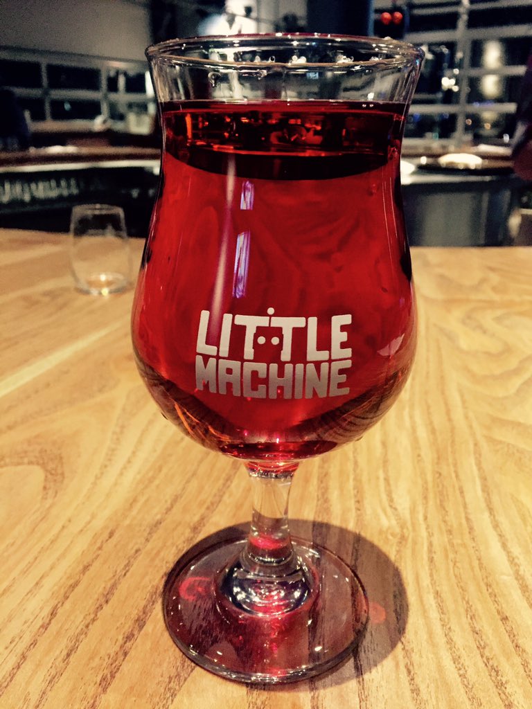 carls1br's tweet photo. Love the Razz Against The Machine Ale at @drinkrobotbeer in #Denver.  Awesome new brewery! #littlemachine https://t.co/BQsSyl78xF