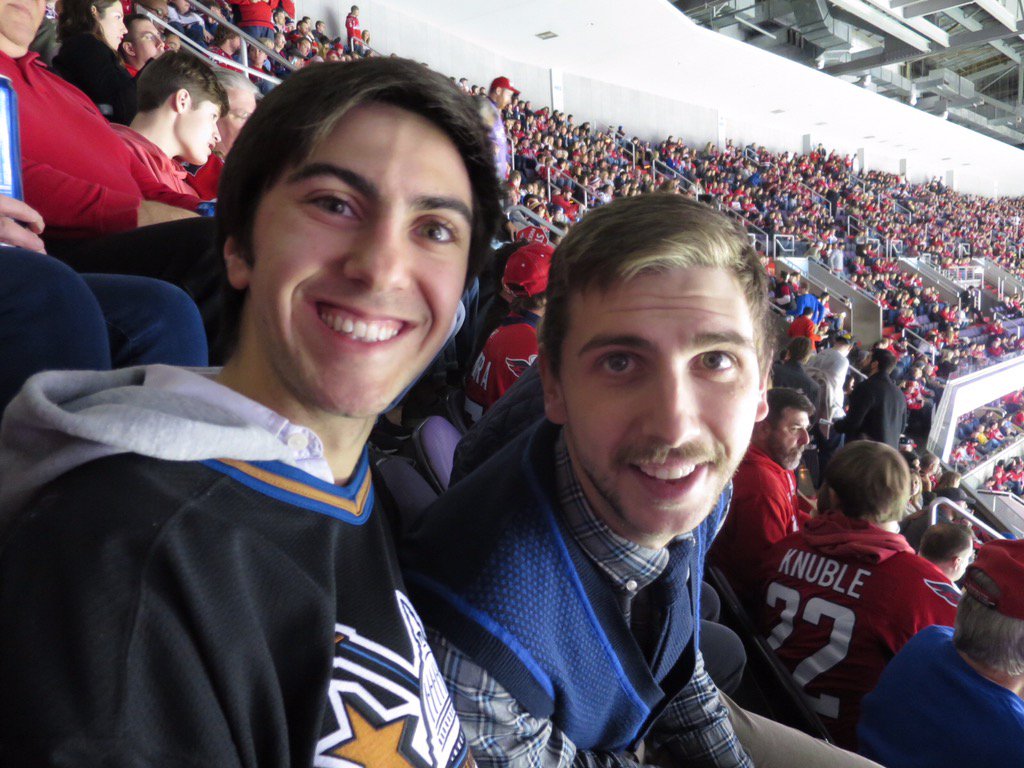 @CapsGameEnt #capsavs