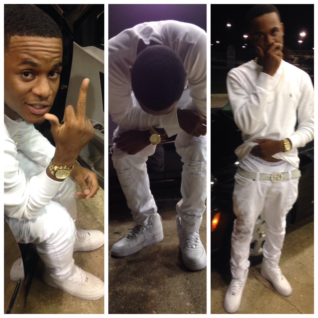 MjayDaGr8's tweet image. Run N Tell Dat #DAGr8 🎱