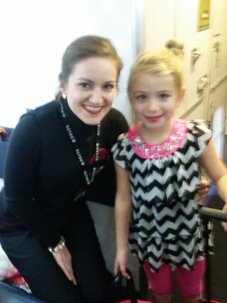 BigPurpleHat's tweet photo. Wow @Delta You may have just won a customer for life. The crew on 2216 was AMAZING! #kidsfirstflight https://t.co/BbojYHMIY9
