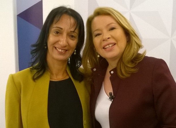 GiovanniMeirele's tweet photo. Secretária de Políticas para Mulheres #AdrianaUrquiza da @PMJPonline na #TVMaster #Canal20 #NETHD com @BethMenezesPB https://t.co/id27Q2DXzm