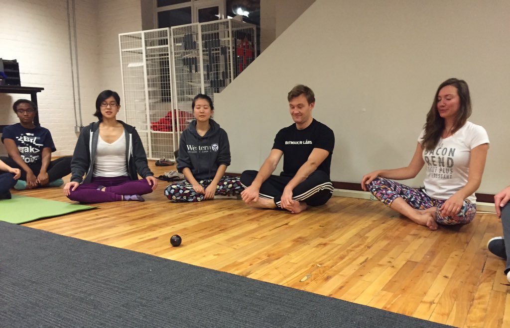 yaelsarahm's tweet image. Namaste 🙏🙏🙏 #BreakPoverty #HackBreak @marnieluck @rangleio