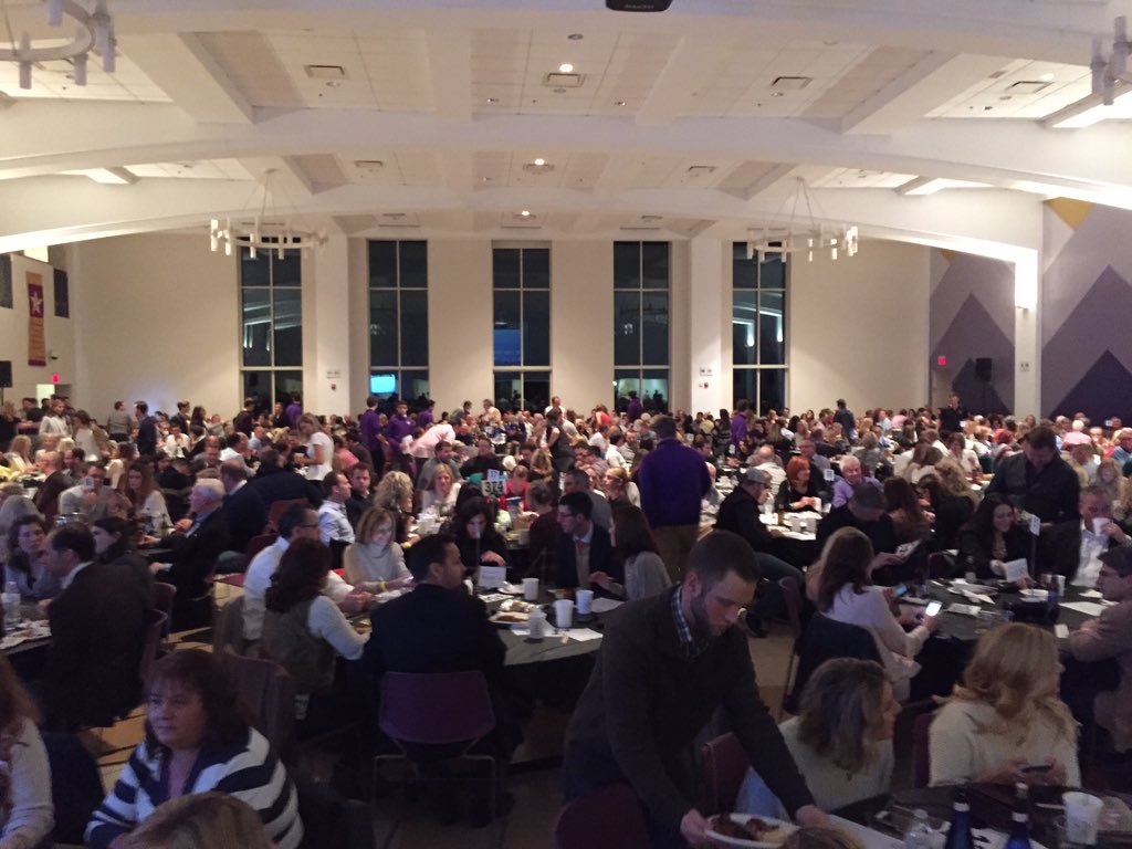 AnneAllredNBC's tweet photo. Proud to be raising money for #livelikejosh - scholarships for kids! 600 in attendance @ksdknews #stl https://t.co/U8gBE9f9oG