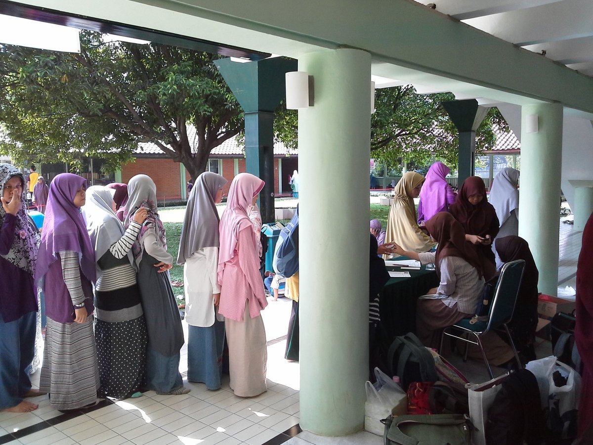 Registrasi masih di buka. Segera ke MUI yuk :) <a href="/salamui/">Salam UI</a> <a href="/fsi_fkui/">FSI FKUI</a> <a href="/BPIFKGUI/">Badan Pengkajian Islam FKG UI 2023</a> <a href="/SERAMBIFHUI/">Serambi FHUI</a> @izzatulislamipa <a href="/fusiftui/">FUSI FTUI 2021</a>