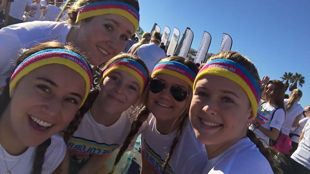 monique_mca's tweet photo. #thecolorrun2015 with my fav's
❤️💛💚💙💜 https://t.co/raGYFUzMA4