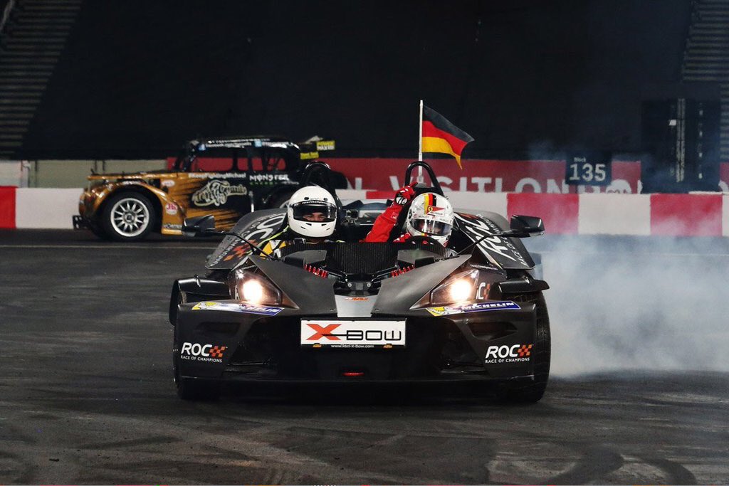 visionmotor's tweet photo. Sebastian Vettel gano la Carrera de los Campeones 2015 #F1 #ROCLondon #raceofchampions #ROC2015 https://t.co/8sxlYHPuqK