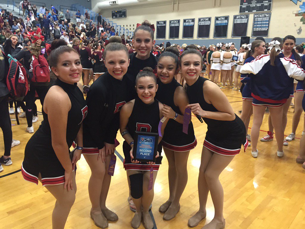 Bid to <a href="/USACamps/">United Spirit Assoc.</a> Spirit Nationals in Pom too! 2nd place! So proud! #dhsspiritline #wearedysart