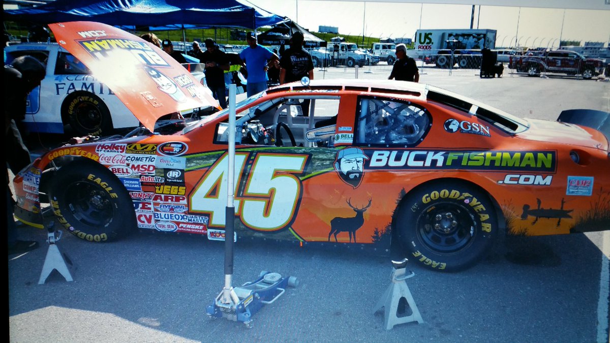 msenicaracing's tweet photo. My @BuckFishmanRacn was voted one of the best paint schemes in 2015. #buckfishman #PB2 #NASCAR https://t.co/wKdpx2S1td