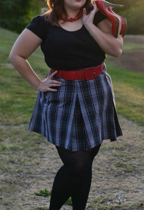 Mistress Ember tweet media