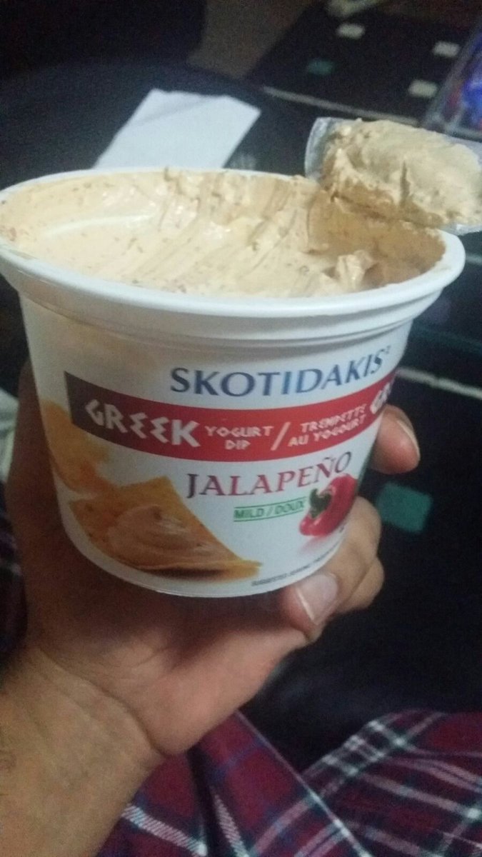Hargunjot's tweet photo. My favourite side dip. Use it for everything that I can. High in protein low in fat @UWrachelTA #URWhatUTwEat https://t.co/KdOd7X4iAR