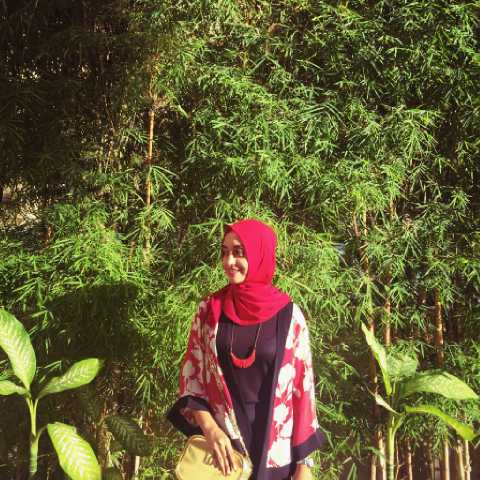 FIRDAUSSyawiie's tweet photo. Style of me @duahijabT7 #femininevsboyish like  #teamzaskiasungkar #HOOTD #Duahijabtrans7 https://t.co/UyPmHvdnDX