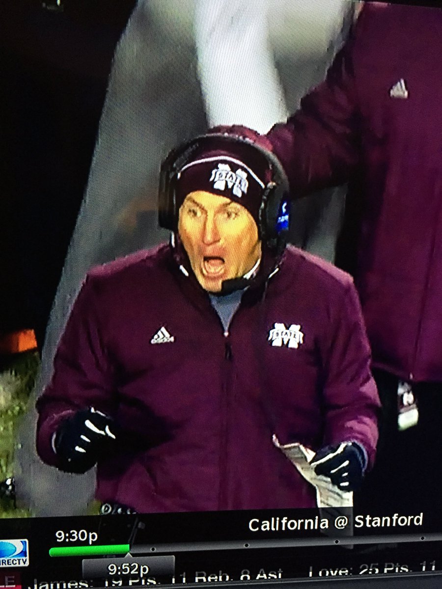 ginniecody's tweet photo. It’s Dan’s HOLY SH*T face. #didwereallyblockthat #hailstate https://t.co/W1PMW0Ur0G