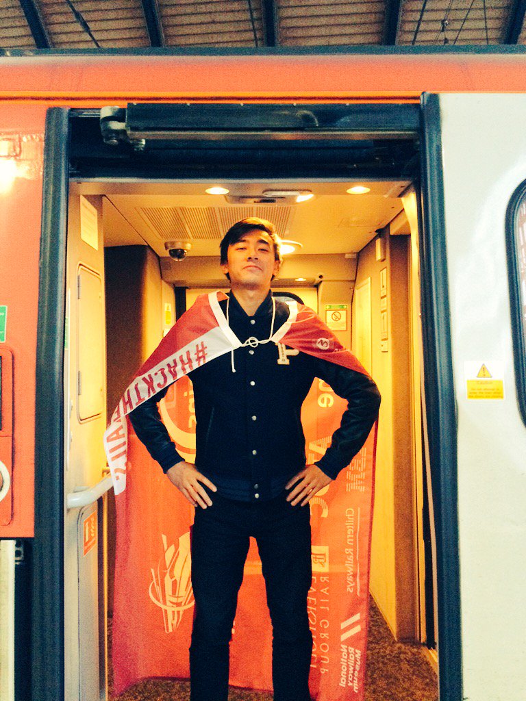 IanG_York's tweet photo. All hail @TseChristopher, Lord of the #VTECHackTrain
@TheHackTrain #HackTheRails https://t.co/6IsljpgI4I