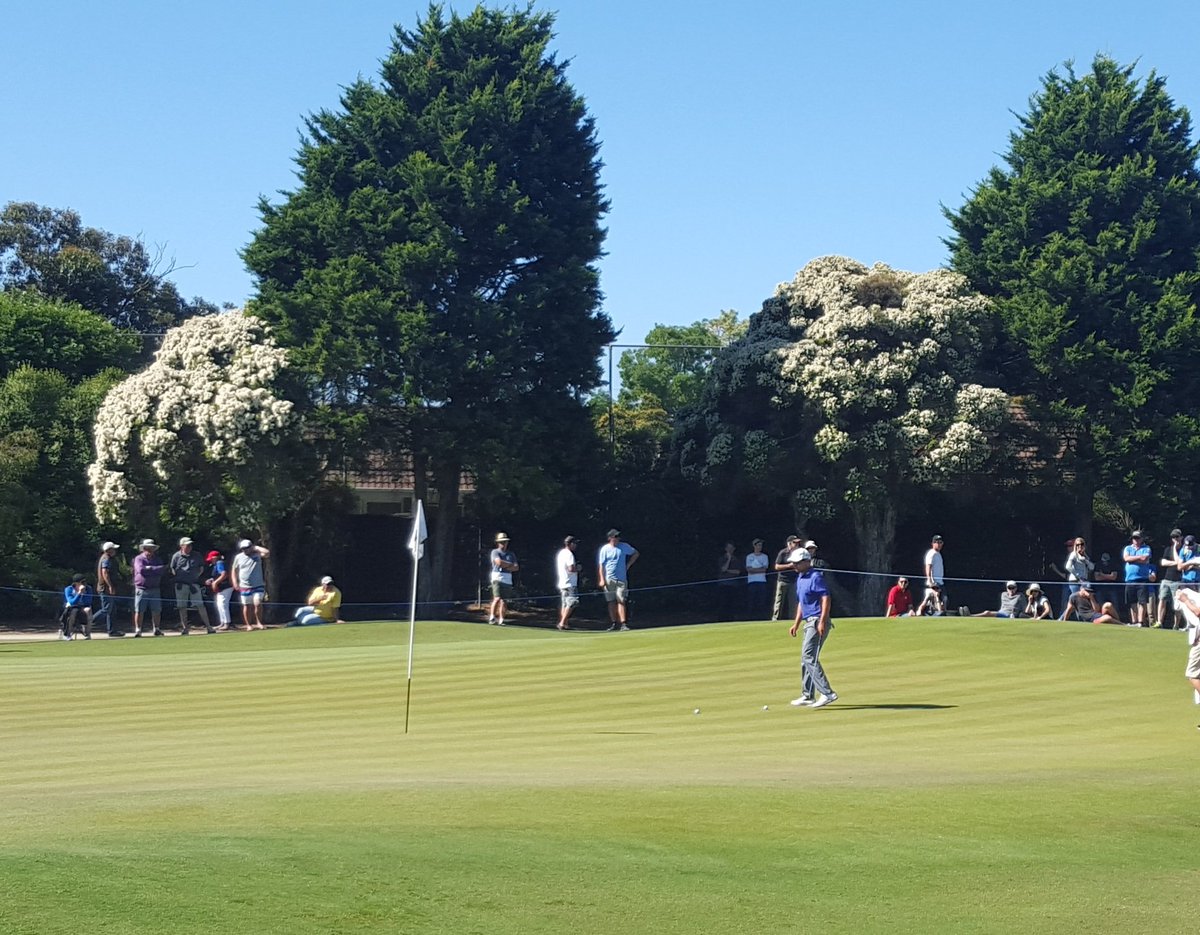 .<a href="/Andy0891/">Andrew Evans</a> need this putt for a par. Currently, in share of the lead with #PeterSenior #AusMasters