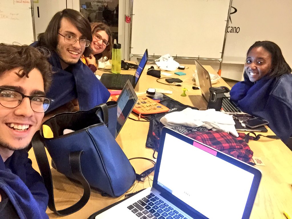 ArturoJReal's tweet photo. Representing @CS50xMiami at the @CODE2040 #Hackathon! #HACK2040 https://t.co/3TXeNwfjWN