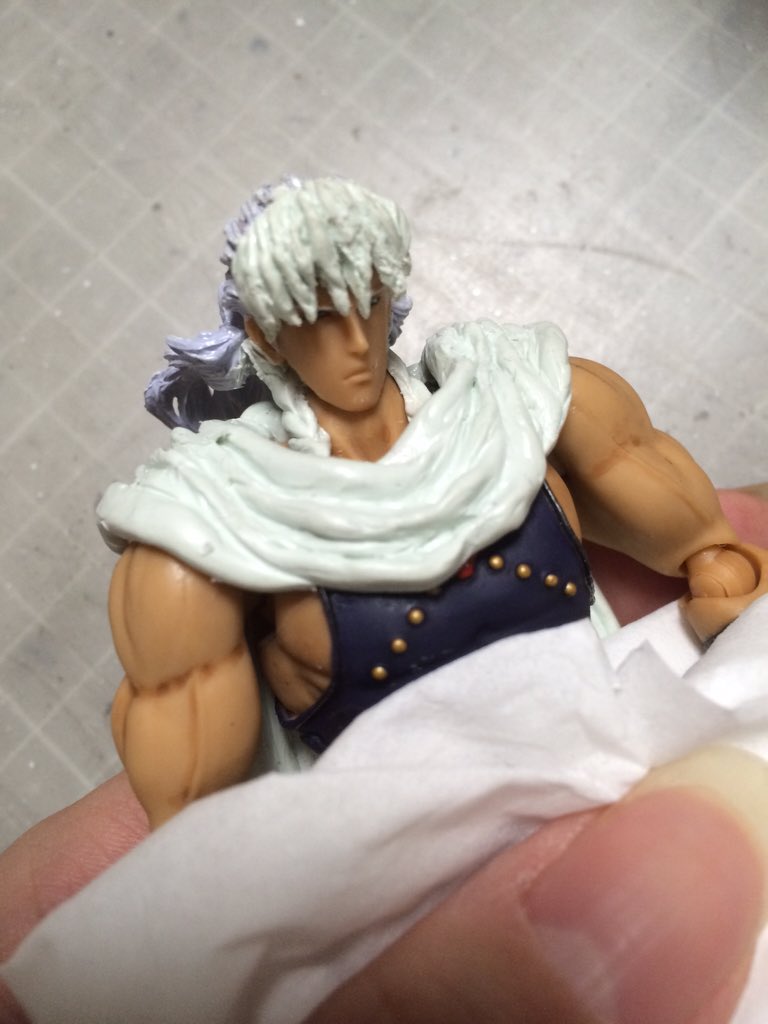 行徒 در توییتر 今回のイチゴ味56話に登場したリボルテックのユダ こんな感じでレイを改造しました T Co Fzvmuasqt2