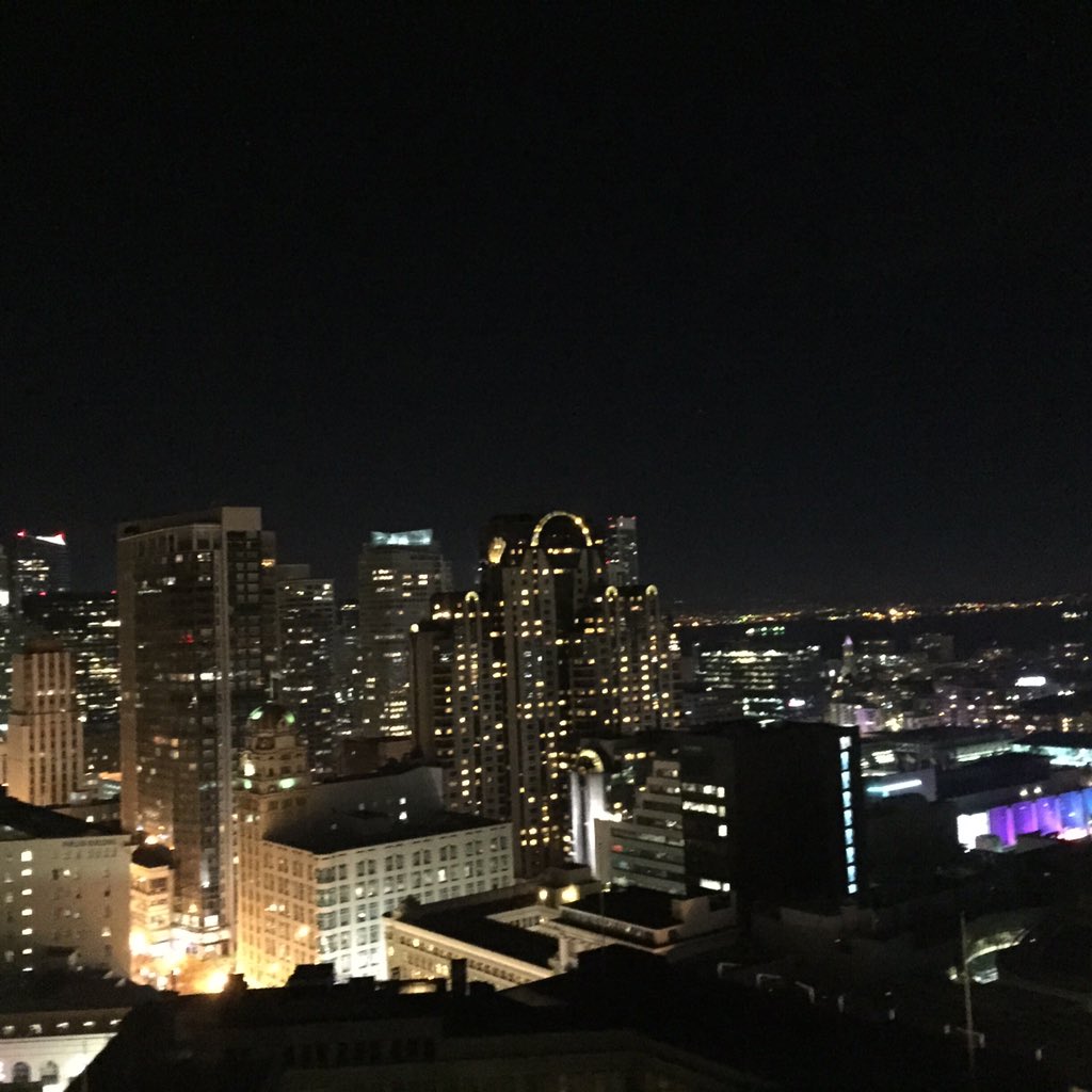 davidrdowns's tweet photo. Started from the bottom now we're here. #NWSSF #newwestsummit #mmj https://t.co/jLHfthU4sZ