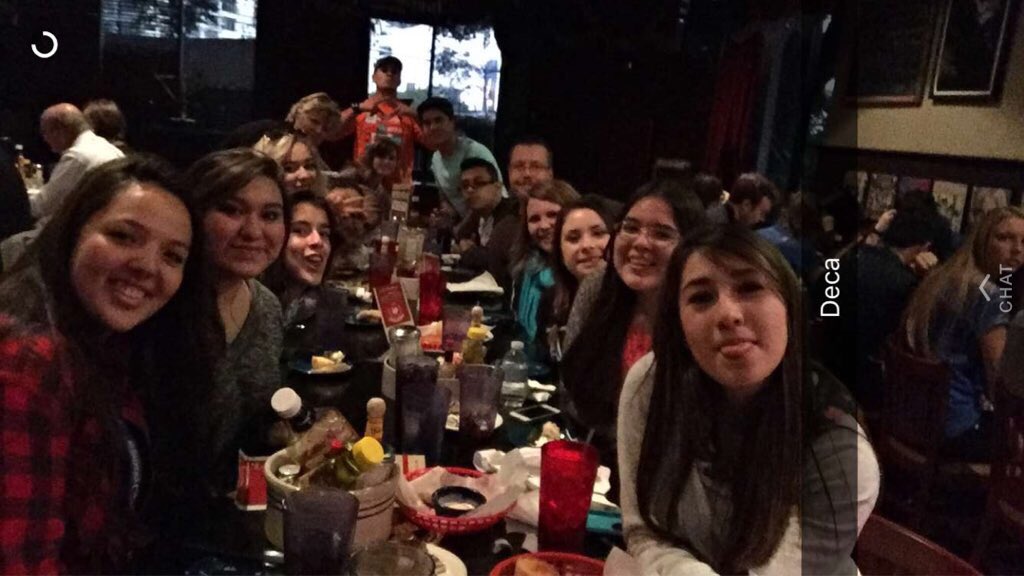 typicaIzoe's tweet photo. fun night w/ fun people #DECAPowerTrip #BeDECAEpic #BeDECASocial π· https://t.co/FHwhEyUeGU