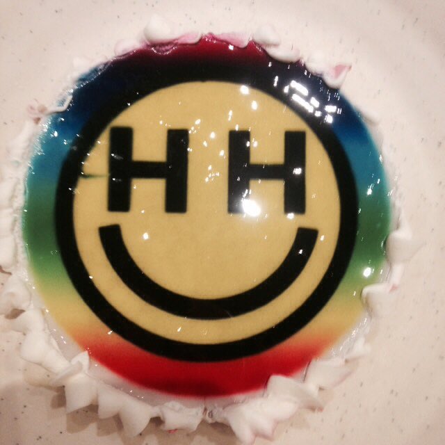 Happy Hippie Birthday Cake                Miley Cyrus 