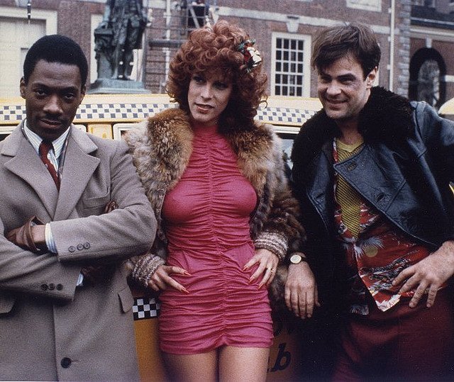 Happy Birthday to Jamie Lee Curtis(middle), who turns 57 today! 
