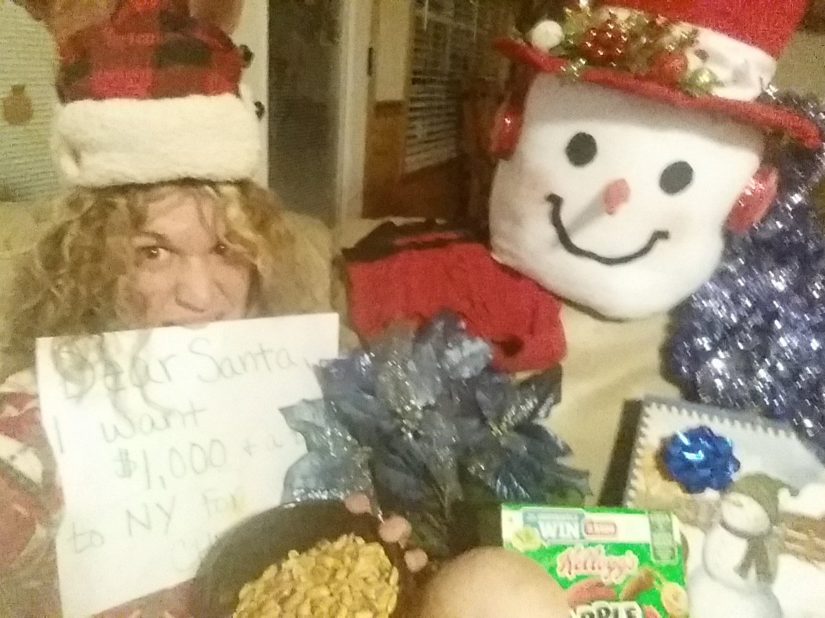 kacidg89_d's tweet photo. #SelfiethonContest @kalpenn 
Take me to NY with A THOUSAND in my pocket!!! ♡♡♡ Love this contest!! https://t.co/23zjX82T0h