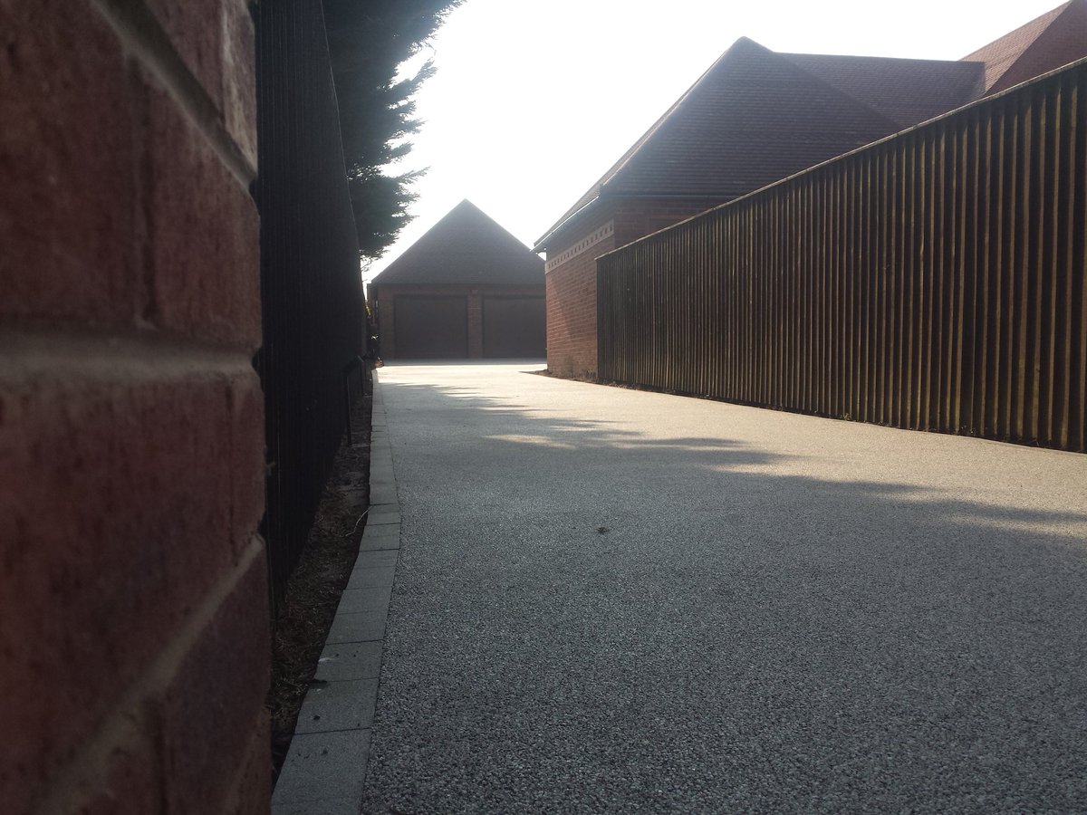 Botanicaresinbound tweet media