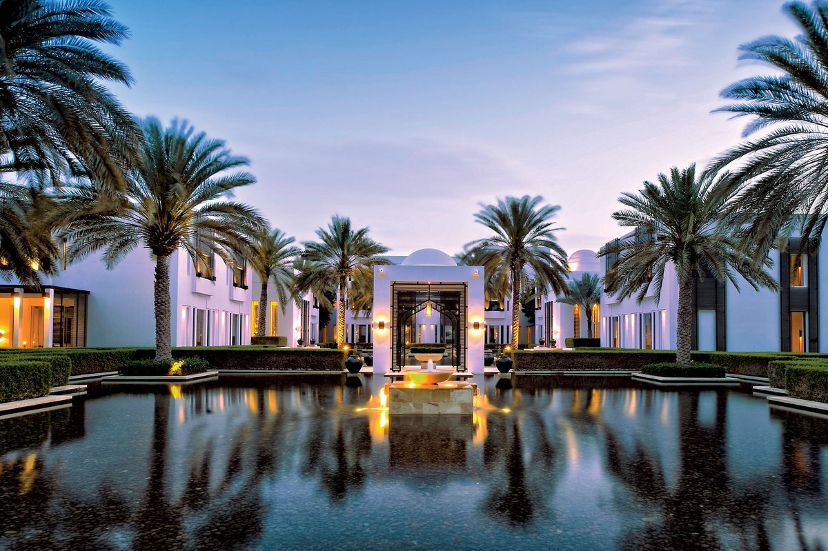 business's tweet image. Muscat, the capital of Oman, has everything you'll want in an exotic vacation bloom.bg/20LZGnS