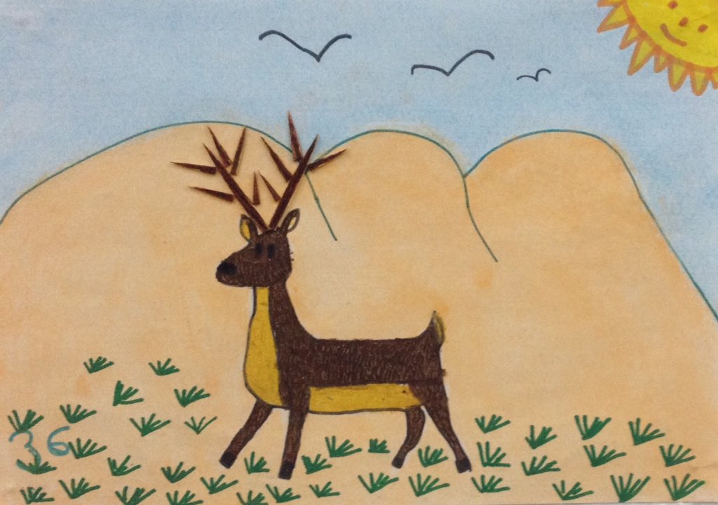 Dibujo infantil ganador. 
Un niño representa la raña tras el ciervo,de nuevo, con el naranja-marrón de la esperanza.