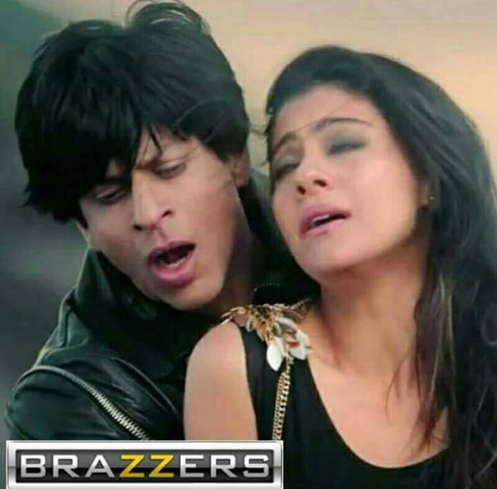 Mumbai_Chokari's tweet photo. Haha #dilwale https://t.co/RPnfwEYPDc