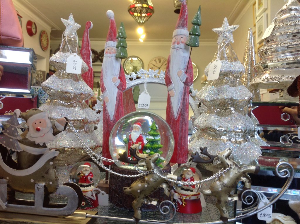 DarchandDuff's tweet photo. We are open today 11-4. Shop Early, Shop Local. Just 32 sleeps til Santa comes! https://t.co/xyVgv8gZA9