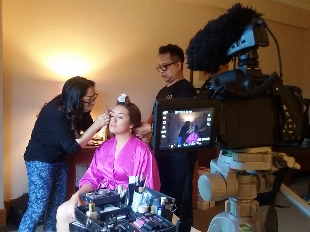 GonzalezAmanda9's tweet photo. Getting readyyy https://t.co/Kcsw8DS8rN