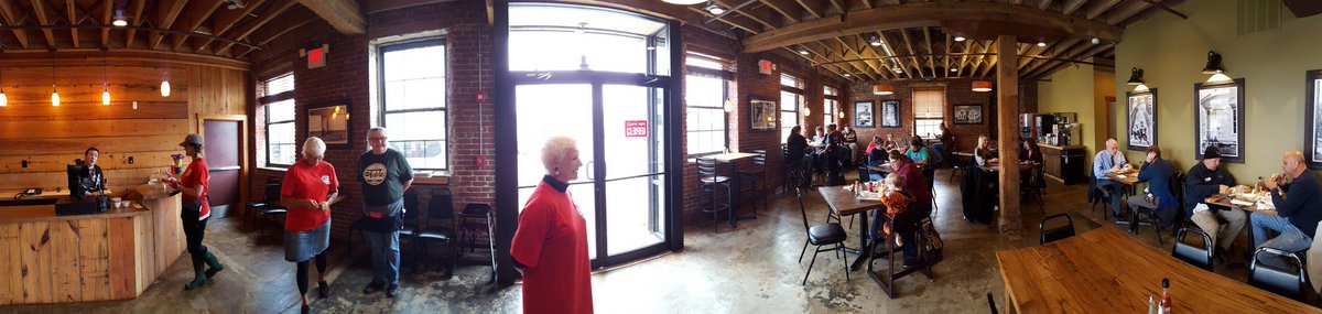 tableKY's tweet image. All you do is visit, enjoy a delicious meal &amp;amp; mention that you’d like to pay with your time. bit.ly/1LSr50N